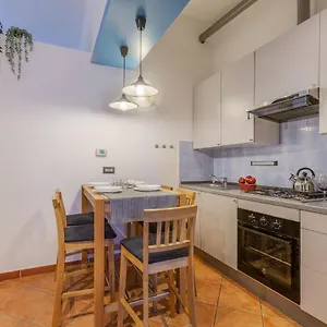 https://ferrara-station-essential-apartment-with-parking.emilia-romagnahotels.net